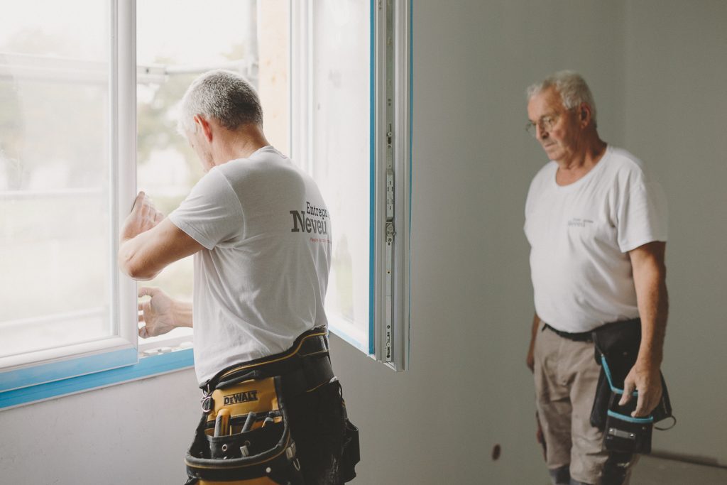 Projet d'aménagement intérieur d'un local professionnel par l'entreprise Neveu à Argentré-du-Plessis.