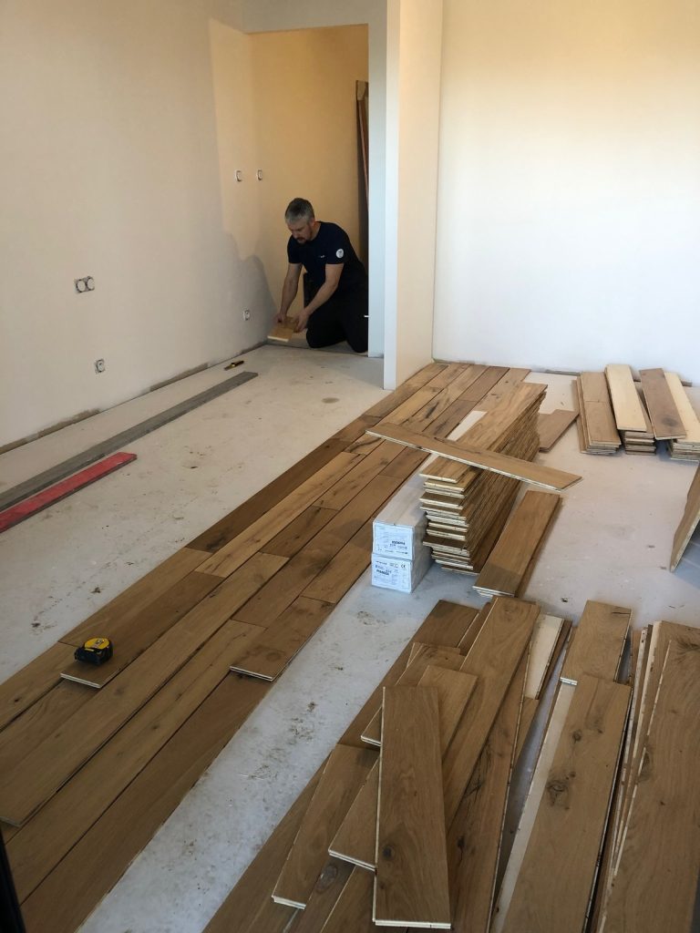 Pose de parquet par l'entreprise Neveu