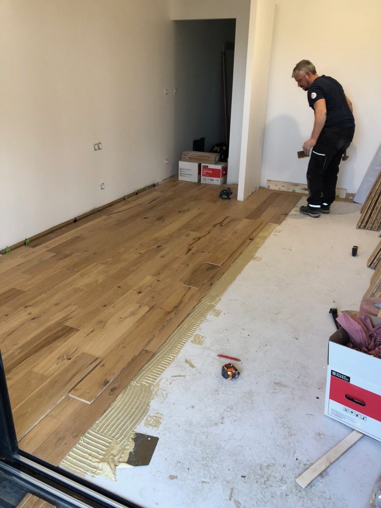 Pose de parquet par l'entreprise Neveu